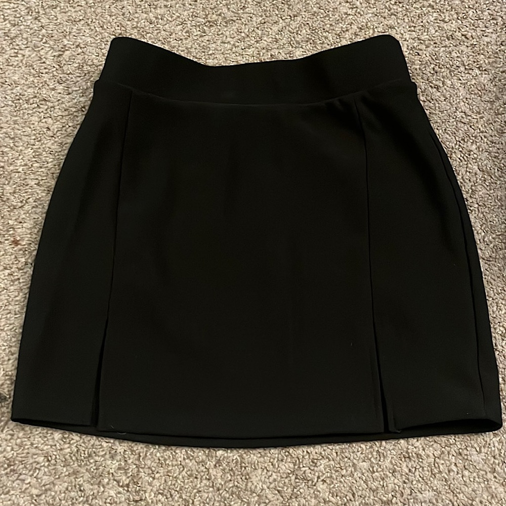 Black skirt